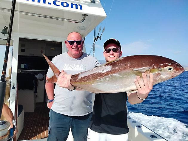 Shared Charter on the deep reef. White Marlin Gran Canaria