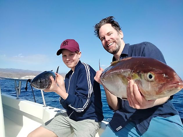 Oktasaš čállingoddi čiekŋalis rievssahiid birra. White Marlin Gran Canaria