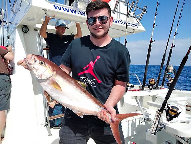 Geteilte Charter auf dem tiefen Riff. White Marlin Gran Canaria